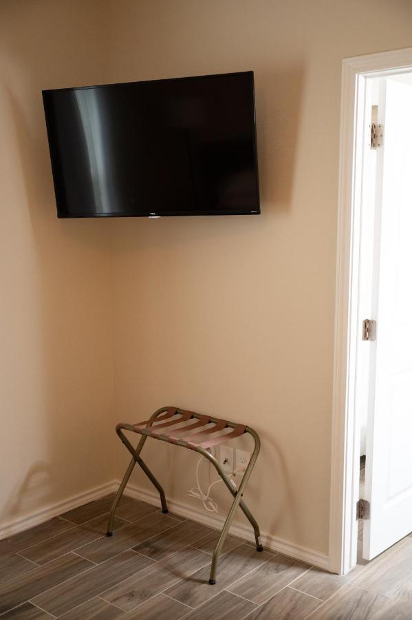 Ferienwohnung Fabulous King Size Bed In A Gated Neighborhood! Edinburg Exterior foto